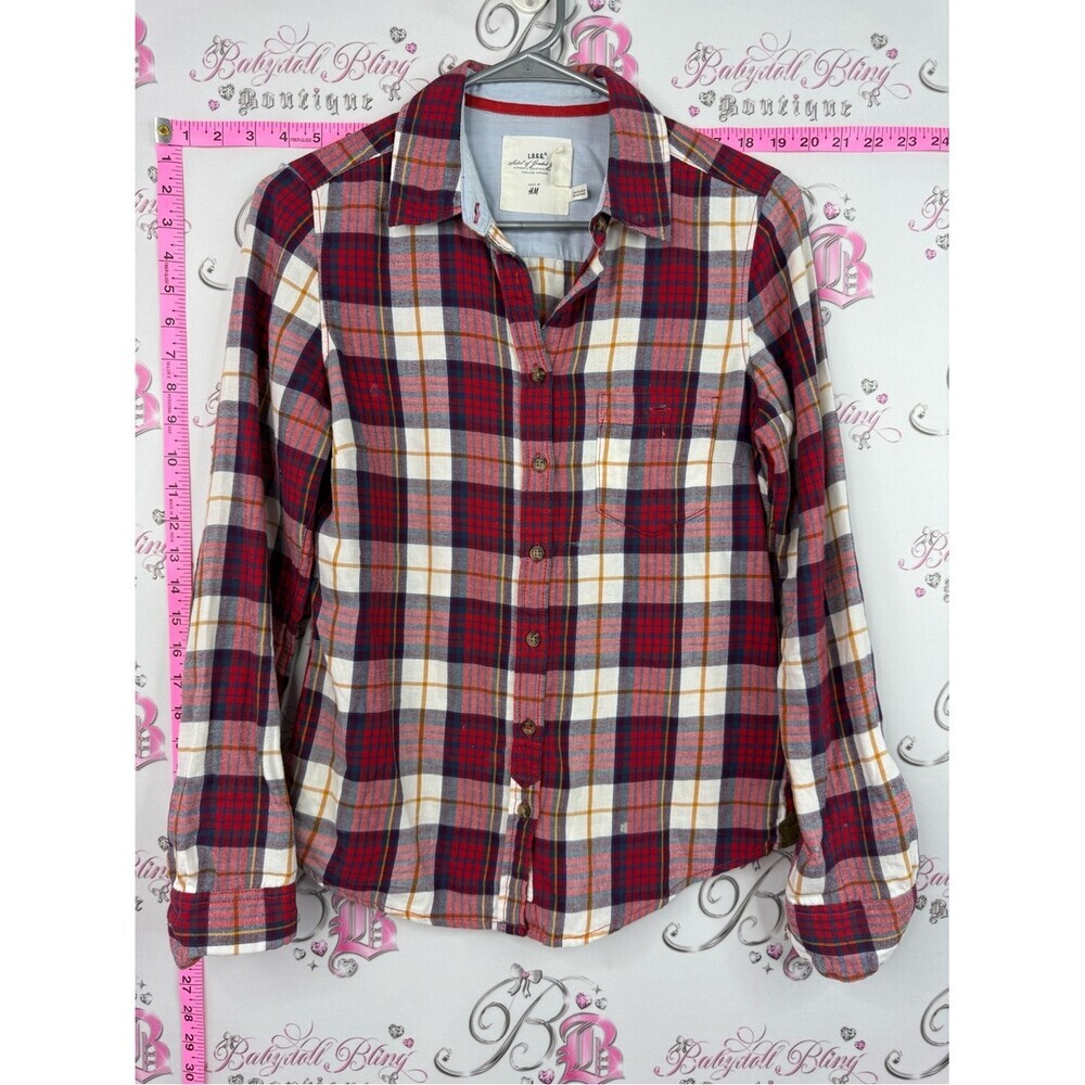 H&M button up long sleeve Classic Red Plaid Button-Up Shirt